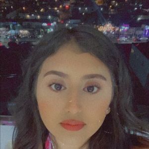 Meet your Posher, Aimee